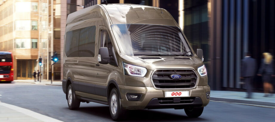 When is Minibus Hire the Right Choice?